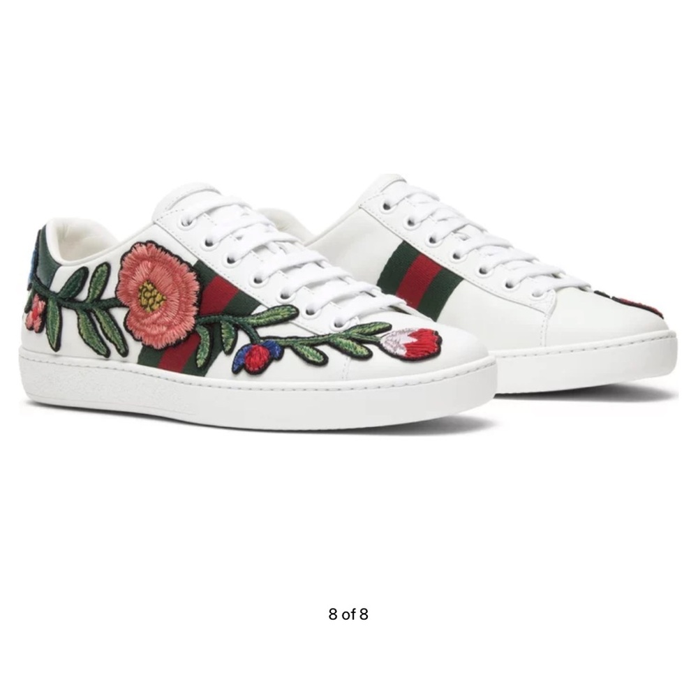 Gucci flower embroidered sneaker